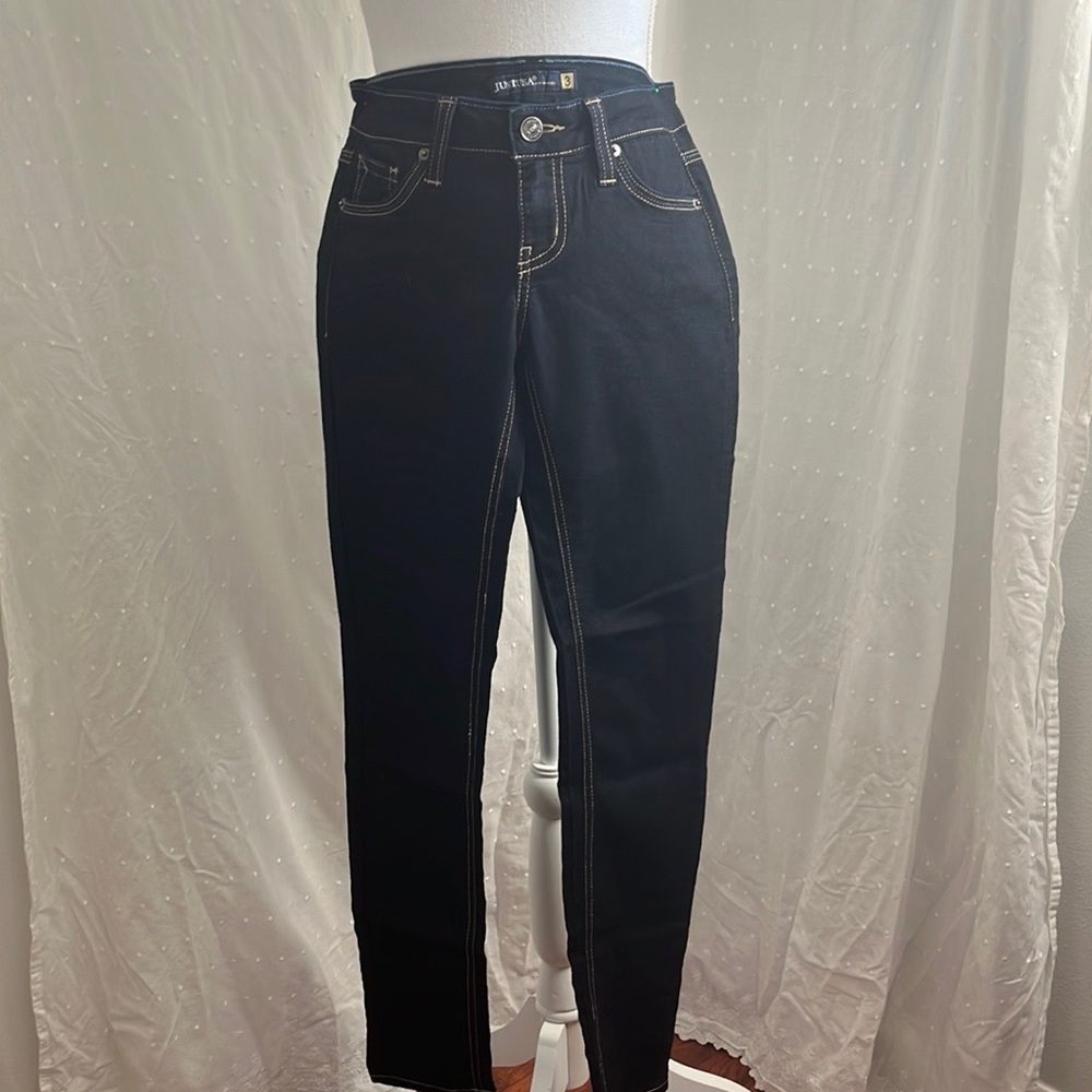 EUC Just USA Dark Wash Jeggings Size 3 (B2)
